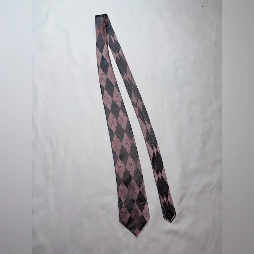 Geoffrey Beene Men’s Purple & Grey Argyle 100% Silk Neck Tie